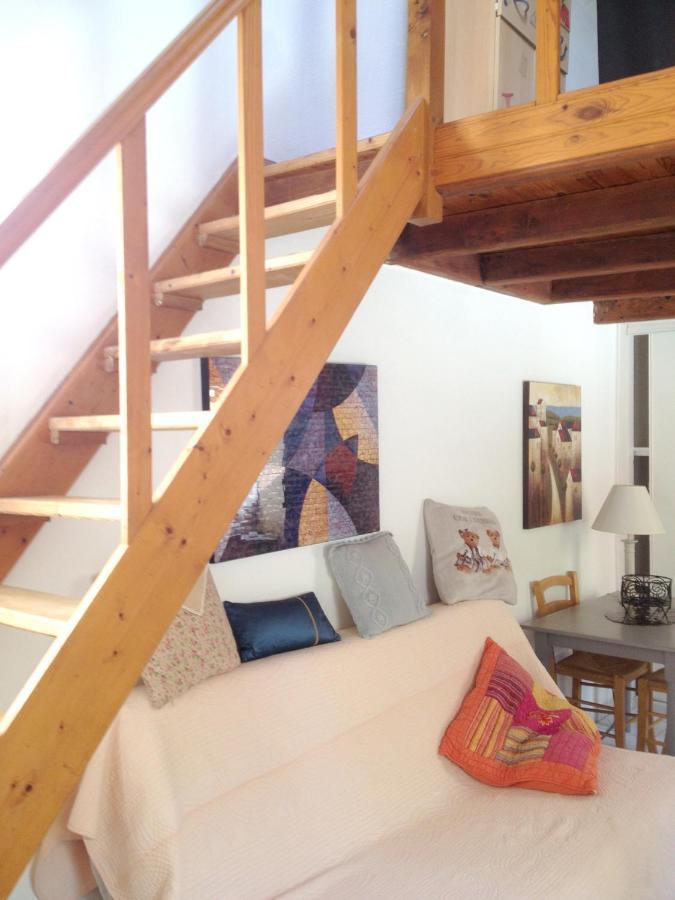 Studio Avec Piscine Privee Jardin Clos Et Wifi A Saint Jean D'Angely المظهر الخارجي الصورة